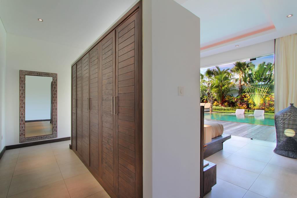 Villa Amba Laba By Optimum Bali Villas スミニャック エクステリア 写真