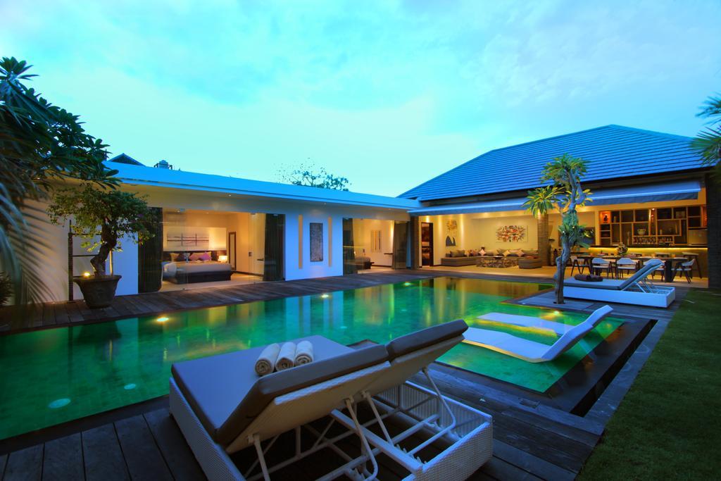 Villa Amba Laba By Optimum Bali Villas スミニャック エクステリア 写真